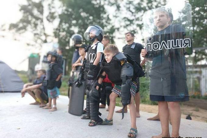 «Вартові безпеки»: на Вінниччині підлітків запрошують у табір з патрульними поліцейськими