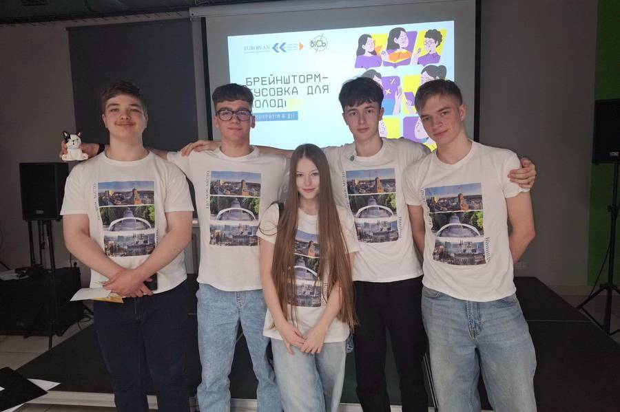 Двоє студентів з Вінниччини будуть отримувати президентські стипендії
