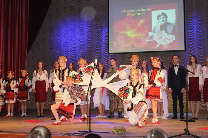 Близько трьох тисяч школярів взяли участь у фестивалі учнівських талантів «Перлини року – 2019» 