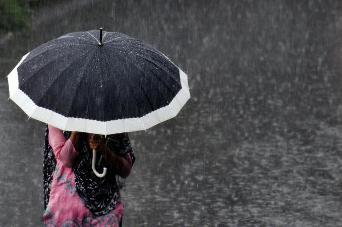 Не забудьте парасолі: завтра у Вінниці прогнозують дощі із грозами