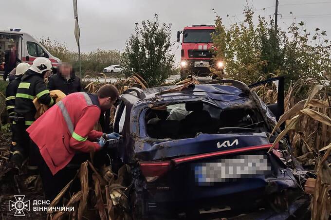 У ДТП на Гайсинщині загинули водій та двоє пасажирок KIA Rio (фото)