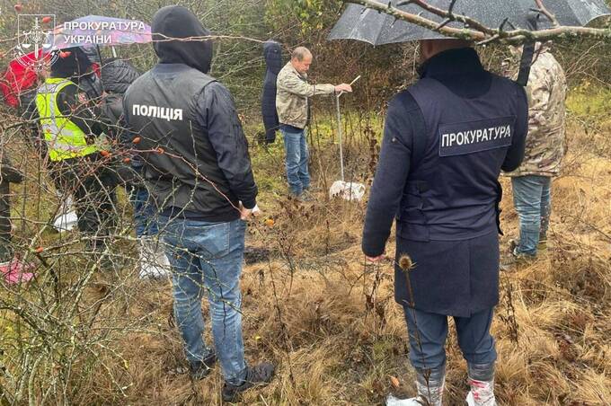Прокуратура розслідує забруднення земель у Крижополі біля сироварного заводу