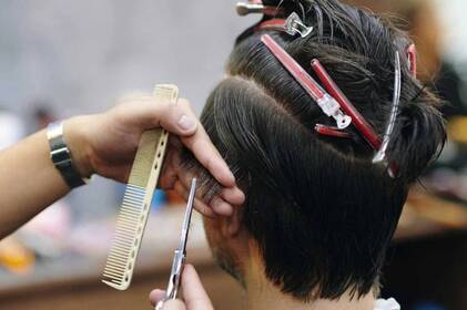 У Вінниці переселенців запрошують на безкоштовне навчання з колористики та барберингу У Вінниці переселенців запрошують на безкоштовне навчання з колористики та барберингу