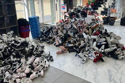 На Вінниччині викрили мережу магазинів, що продавали підробки світових брендів На Вінниччині викрили мережу магазинів, що продавали підробки світових брендів