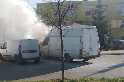 Минулої доби у Вінниці горіла квартира та мікроавтобус