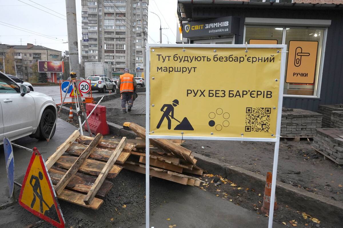 У Вінниці стартували роботи з облаштування безбар’єрного простору в центрі міста