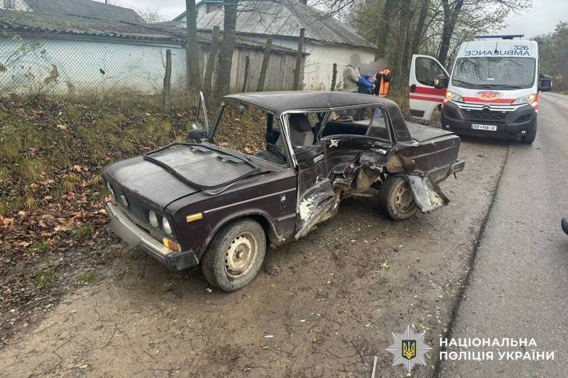 Поліція Вінниччини розслідує ДТП у Васютинцях, де травмувався водій легковика