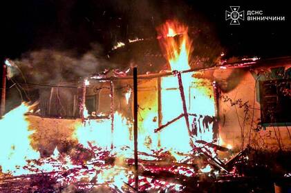 На Вінниччині під час пожежі загинули дві жінки: дім згорів за лічені хвилини