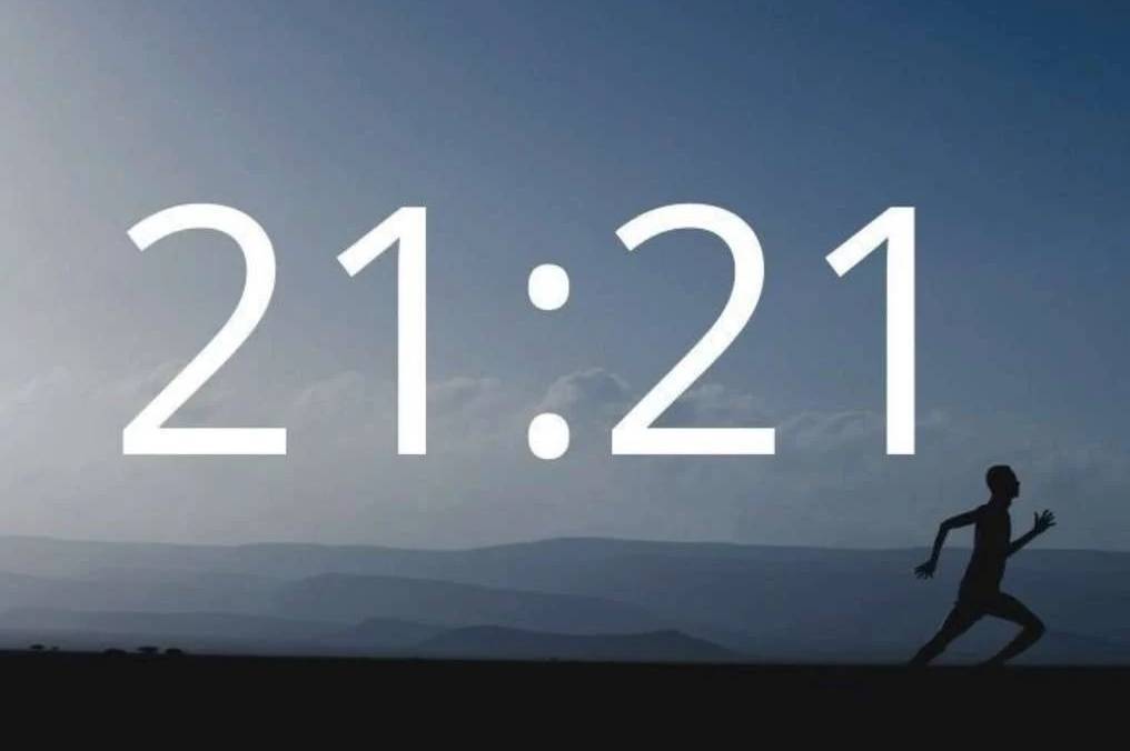 2112 на часах в ангельской нумерологии, любви и отношениях