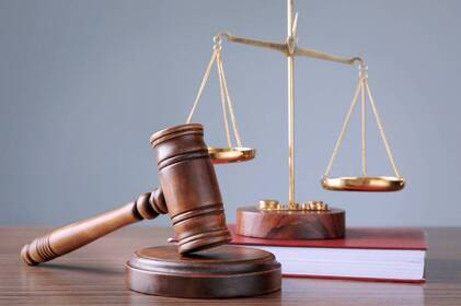 Суд у Вінниці виніс вирок працівнику ТЦК, який торгував бланками повісток