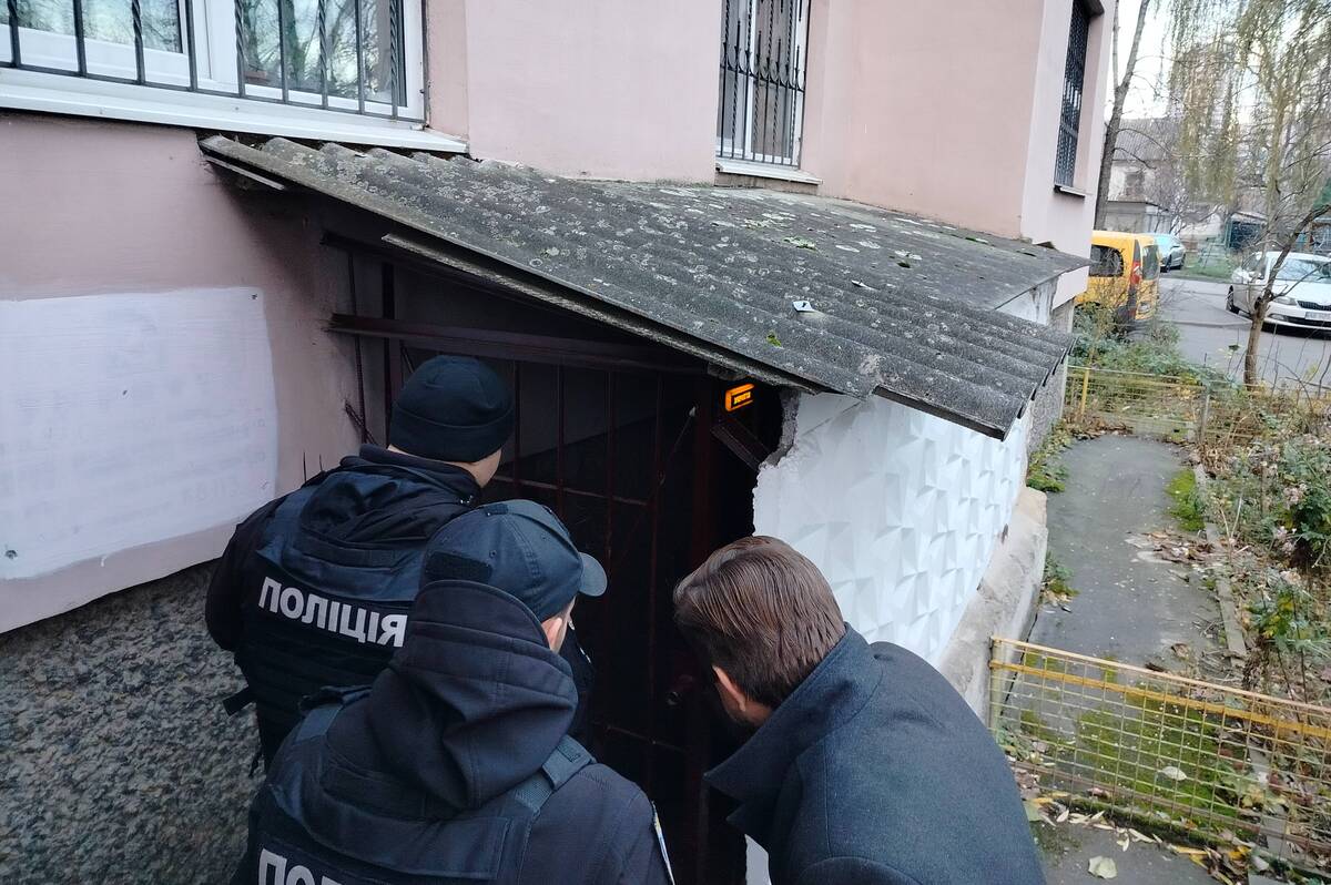 У Вінниці правоохоронці допомогли забезпечити доступ до укриттів під час повітряної тривоги