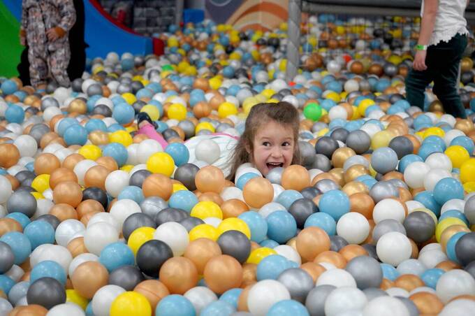 У Вінниці близько 70 дітей провели день у «Країні мрій» в рамках благодійної акції