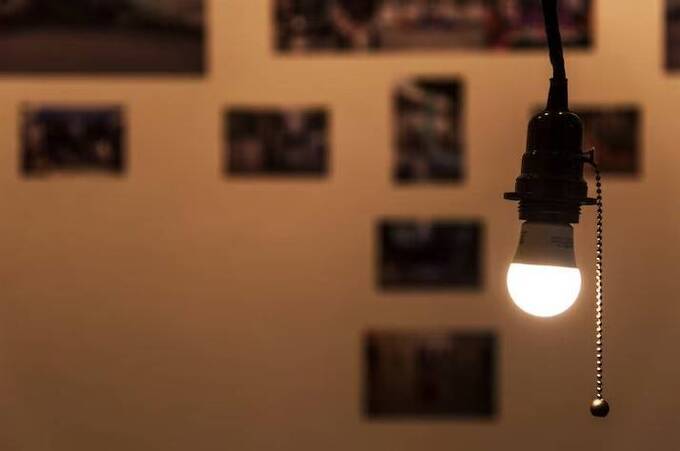 Світло за графіком: як працюватимуть відключення 26 листопада