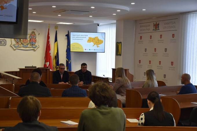 Вінниця будує безбар’єрне місто: бізнес і влада разом для доступного середовища