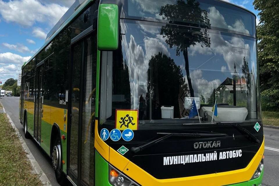 Автобус №27 у Вінниці змінює графік руху: нові часи відправлення