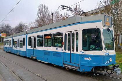 У Вінниці на маршрут  вийшов тестовий трамвай із низькопідлогою секцією (фото)