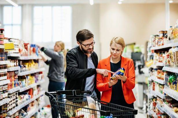 Зимова підтримка 2025: українці зможуть витратити гроші на продукти харчування