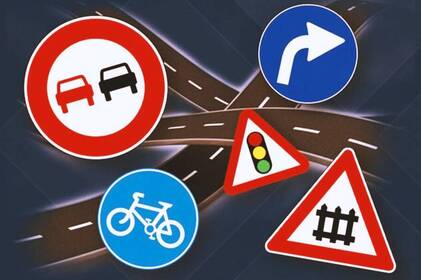 Новий знак на дорогах України? Поліція попередила водіїв про фейк у мережі