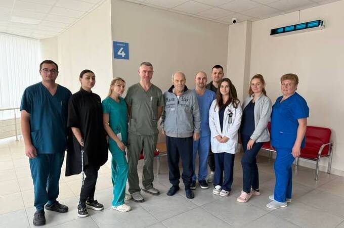 Вінницькі кардіохірурги врятували пацієнта з важким ускладненням після гострого інфаркту  