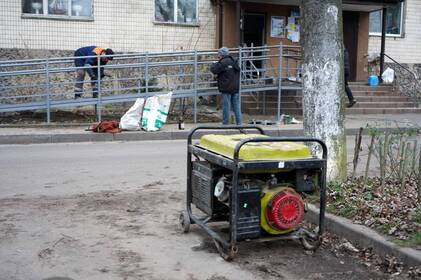 У Вінниці встановили ще один пандус: місто продовжує робити будинки доступнішими