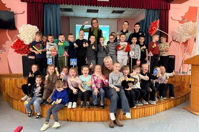 Міжрегіональний координаційний гуманітарний штаб провів акцію «Увага! Діти!» для посилення безпеки дітей на дорогах під час відключень світла