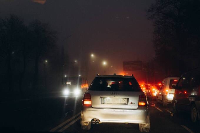 Туман, ожеледь і сніг: якою буде погода у Вінниці та області на початку тижня