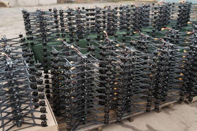 Ще 400 FPV-дронів передав Міжрегіональний координаційний гуманітарний штаб захисникам з «Азову» та 3-го прикордонного загону ім. Євгена Пікуса 