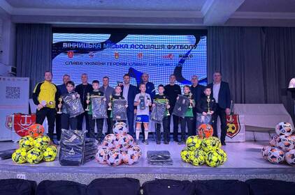У Вінниці нагородили переможців і учасників осінніх чемпіонатів з футболу