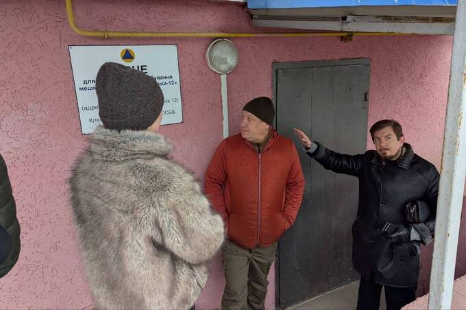 Зачинені двері під час тривоги: у Вінниці поліцейські зафіксували порушення