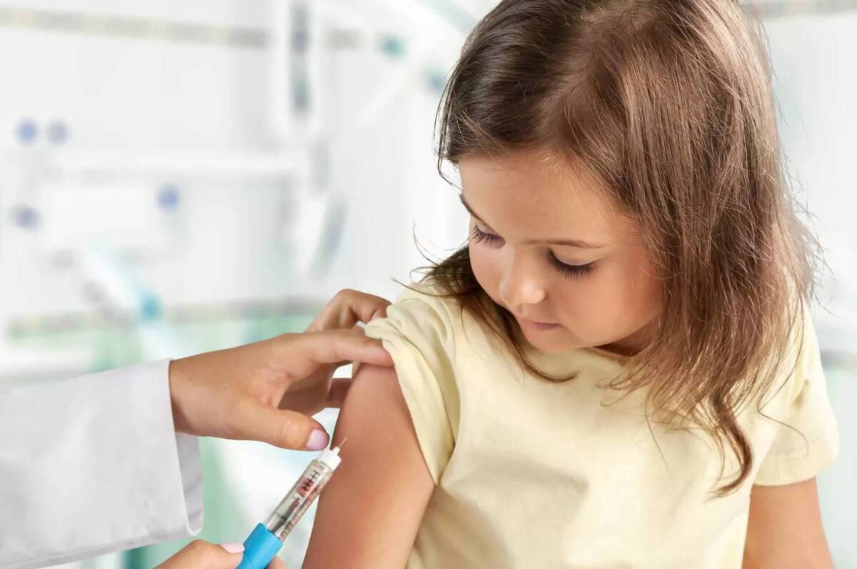 Міністерство охорони здоров'я змінює календар щеплень через спалах кору 