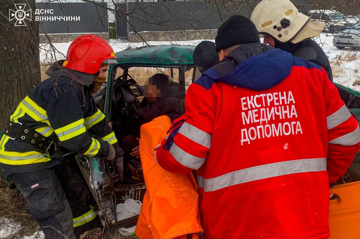 Новорічний день обернувся трагедією: жінка загинула у ДТП під Немировом