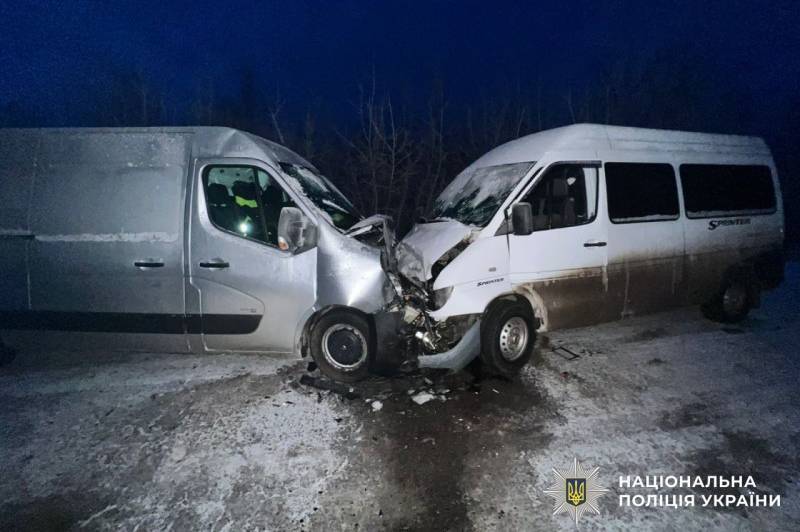 На Вінниччині зіткнулися Opel і Mercedes: постраждали водії та пасажирка