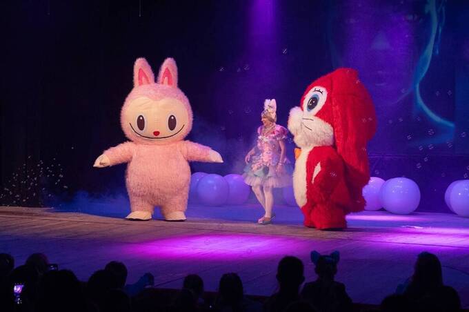 Пухнасті Лабубу і казкова БубуЛандія: 11 січня у Вінниці дітей чекає яскрава прем’єра «Новорічне ЛабуШоу»