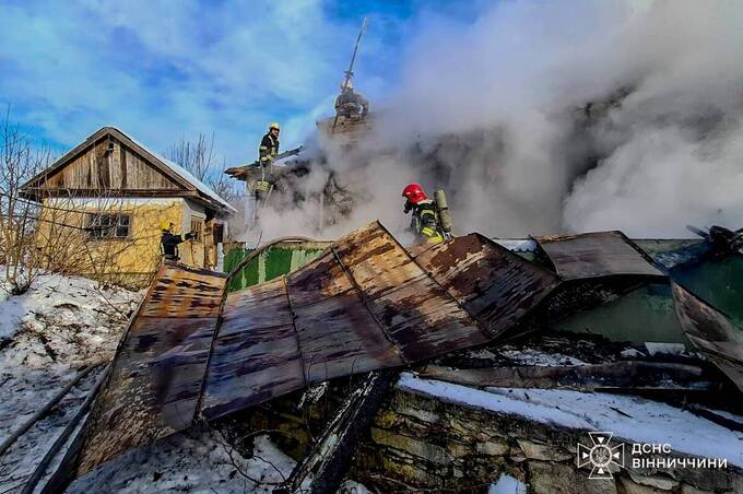 Куріння, електромережі та пічне опалення стали причинами пожеж на Вінниччині