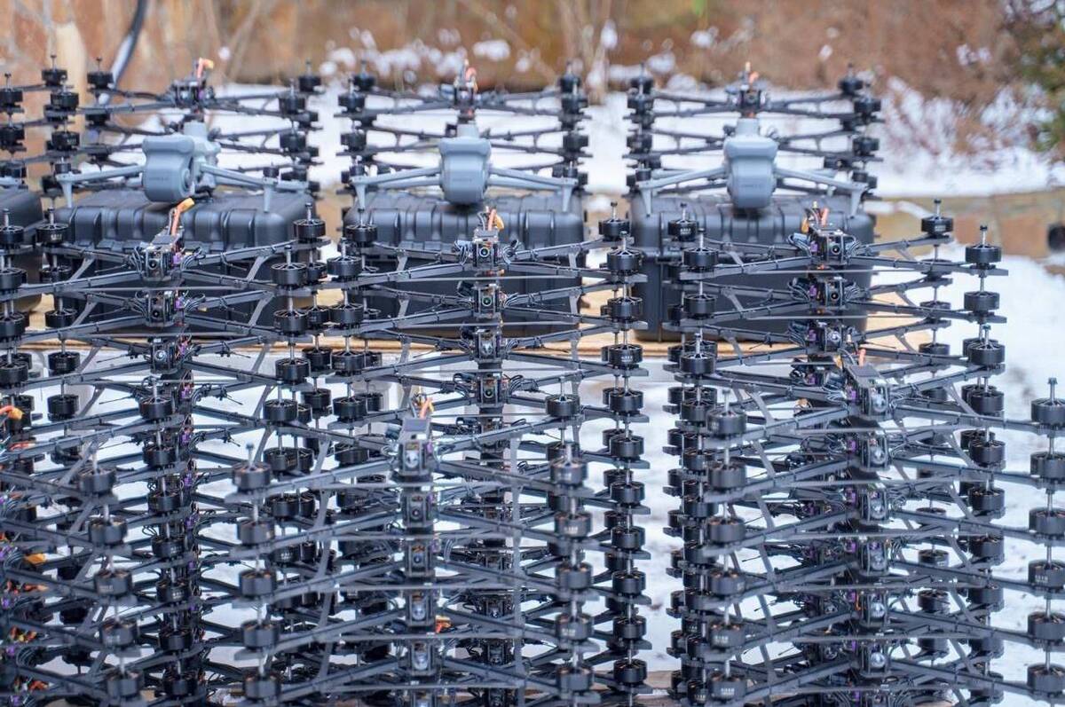 Ще 200 FPV-дронів та 5 Matrice 4T для «Артану»: Міжрегіональний координаційний гуманітарний штаб продовжує підтримувати військових
