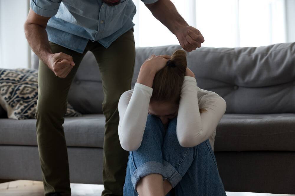 Апеляційний суд Вінниці на два місяці заборонив кривднику наближатися до колишньої дружини