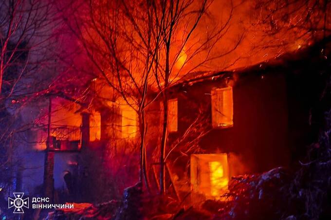 На згарищі після пожежі у Вінниці виявили тіло людини