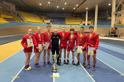 Вінницькі самбісти зібрали медальний врожай у Львові: 12 нагород і путівки на Євро