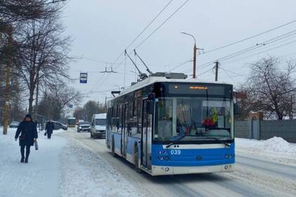 Погода у Вінниці вплинула на рух трамваїв і тролейбусів