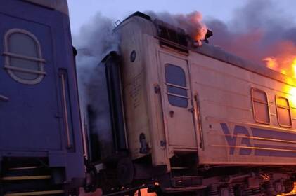 Росія атакувала дронами пасажирський потяг на Харківщині: є загиблі та поранені