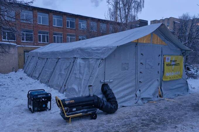 Пункти Незламності у Вінниці: де зігрітися та підзарядитися, коли немає світла