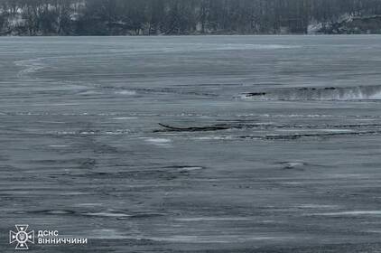 У Ладижині під кригою загинув чоловік на очах у сина