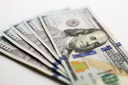 НБУ оновив курс валют: скільки коштує євро, долар та злотий у четвер, 5 лютого