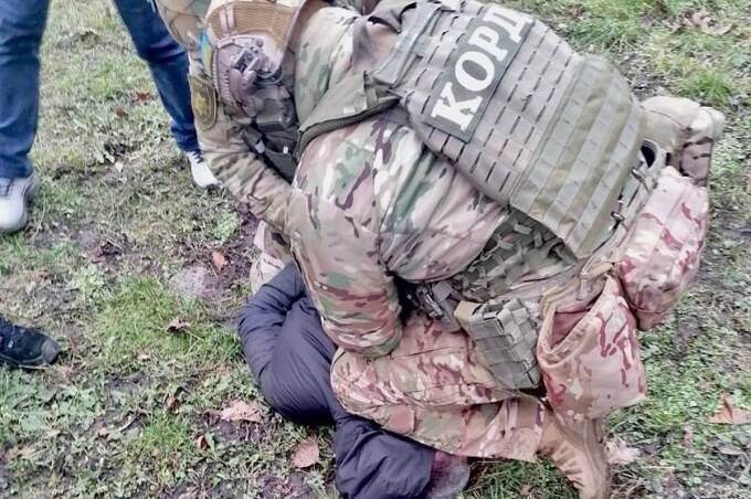 До смерті побив людину і переховувався: у Вінниці засудили чоловіка до 12 років