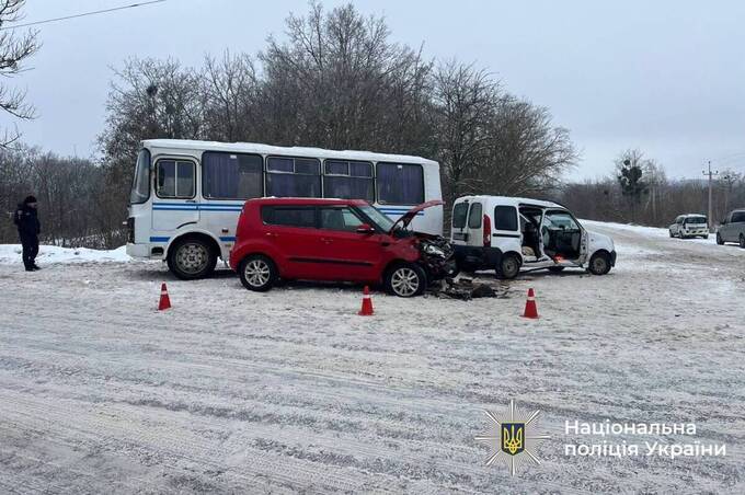 Аварії у Вінниці та на Жмеринщині: що відомо про ДТП 6 лютого