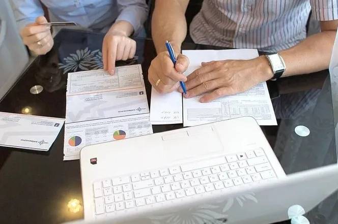 Відключення світла не зменшать платіжку за електроенергію: енергетики пояснили чому