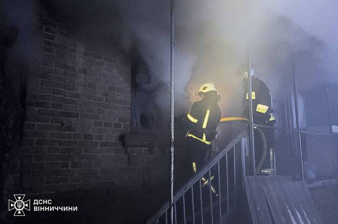 Вісім пожеж за добу: на Вінниччині горіли будинки та вантажівка