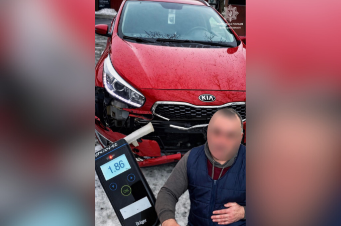 У Вінниці п’яний водій протаранив огорожу і втік: що відомо