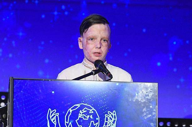 Хлопчик, який вижив після ракетного удару по Вінниці, отримав почесну нагороду на Berlinale