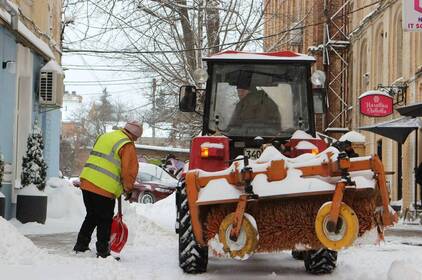 Боротьба з ожеледицею та планові ремонти: ситуація у комунальному господарстві Вінниці 18 лютого